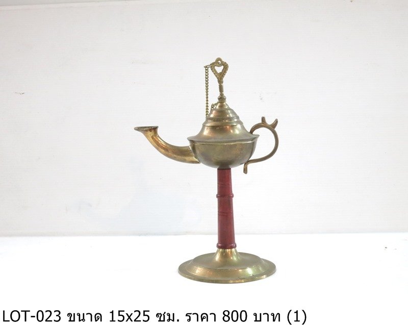 复古铜制灯