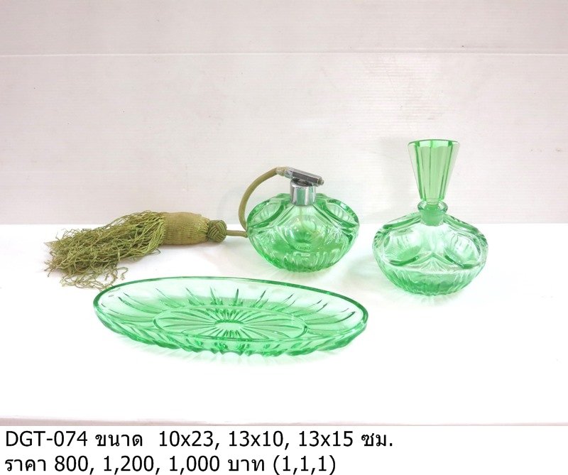 青花瓷茶壶