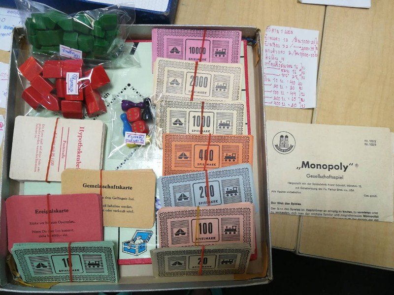 Monopoly游戏